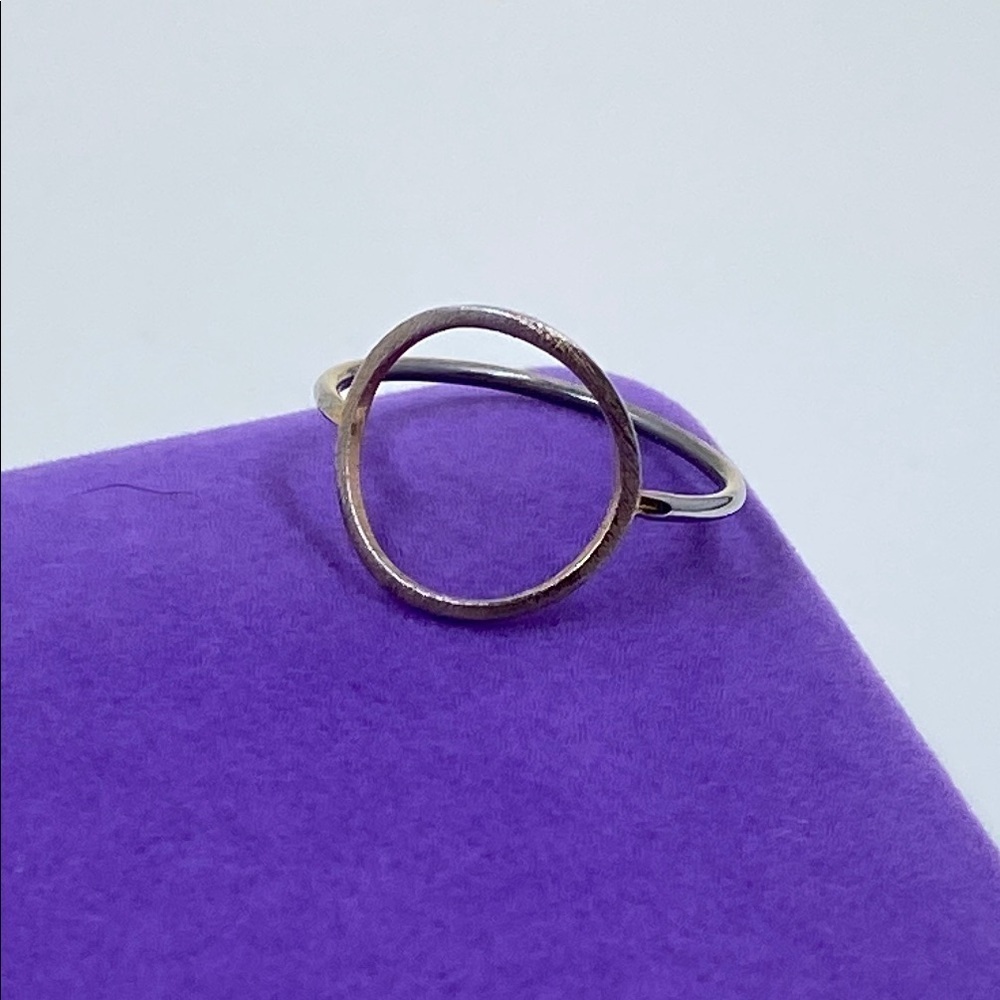 💛 Elegant Gold Plated Circle Ring